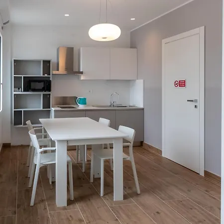 Pensión M14 Residenza Bassanello