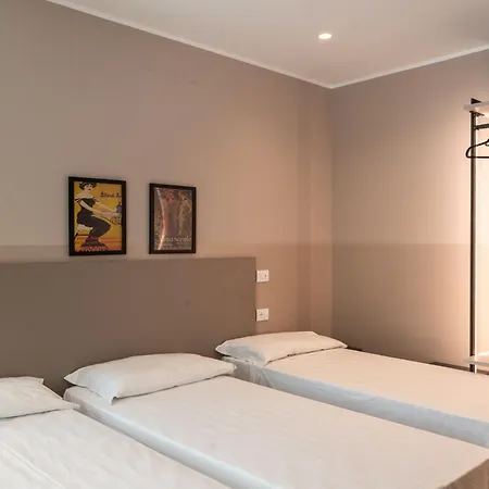 M14 Residenza Bassanello 3* Padua