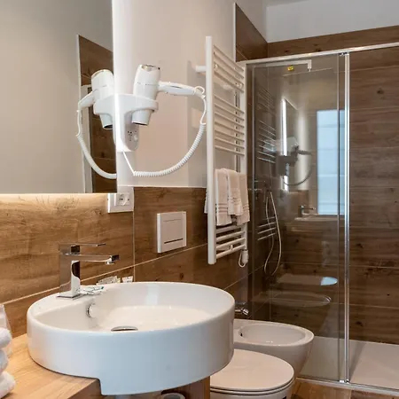 M14 Residenza Bassanello Gasthof 3*